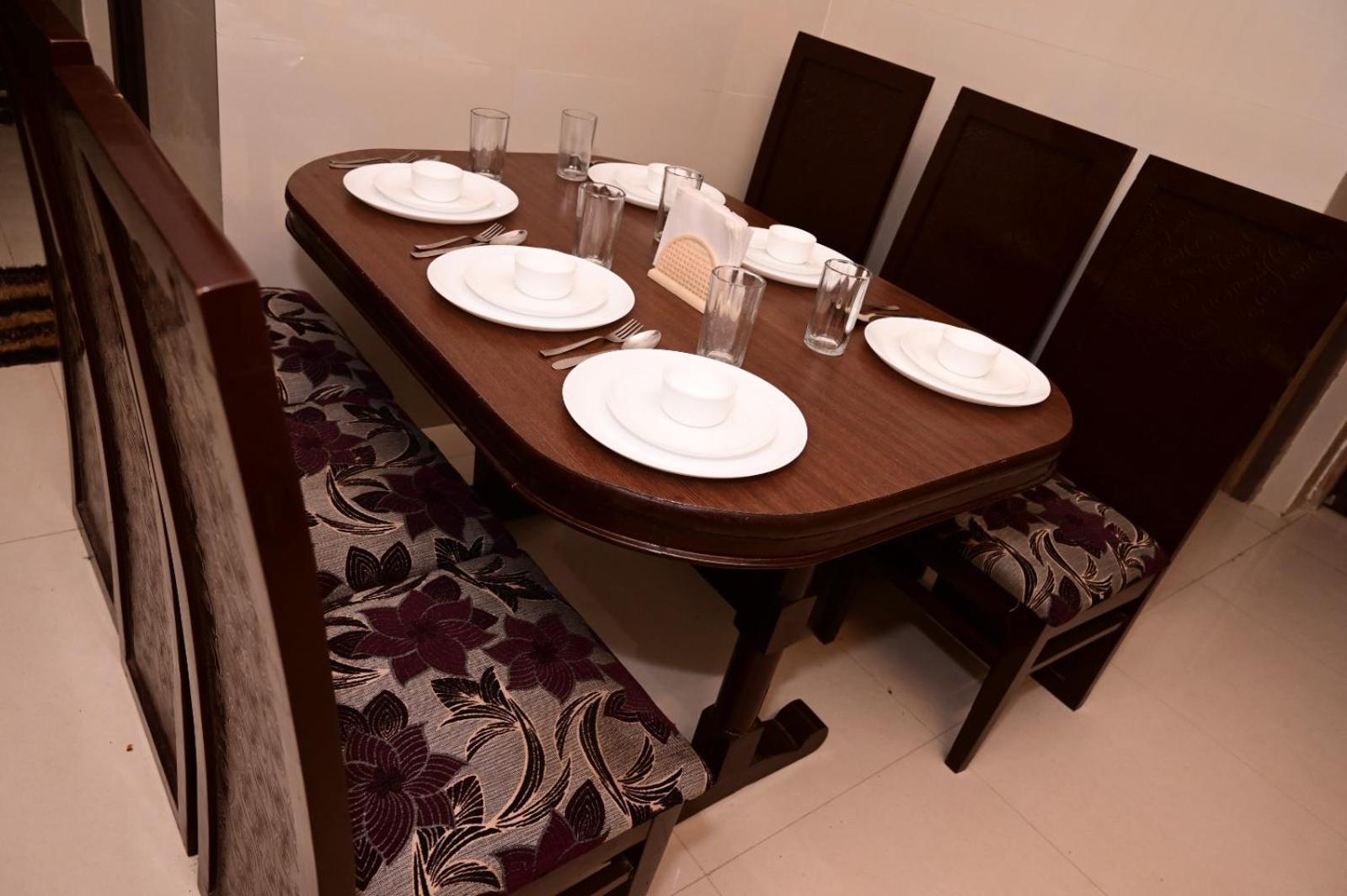 Shri Ram Lalla International Guest house