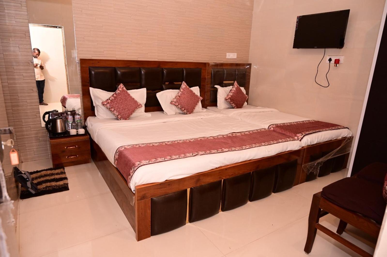 Guest house Shri Ram Lalla International