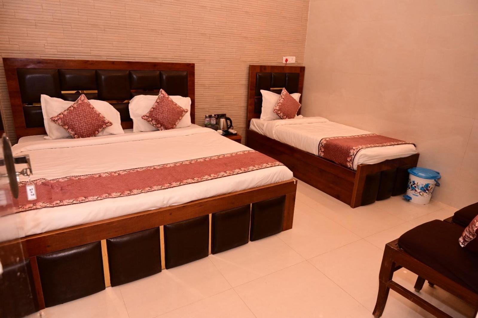 Shri Ram Lalla International Guest house