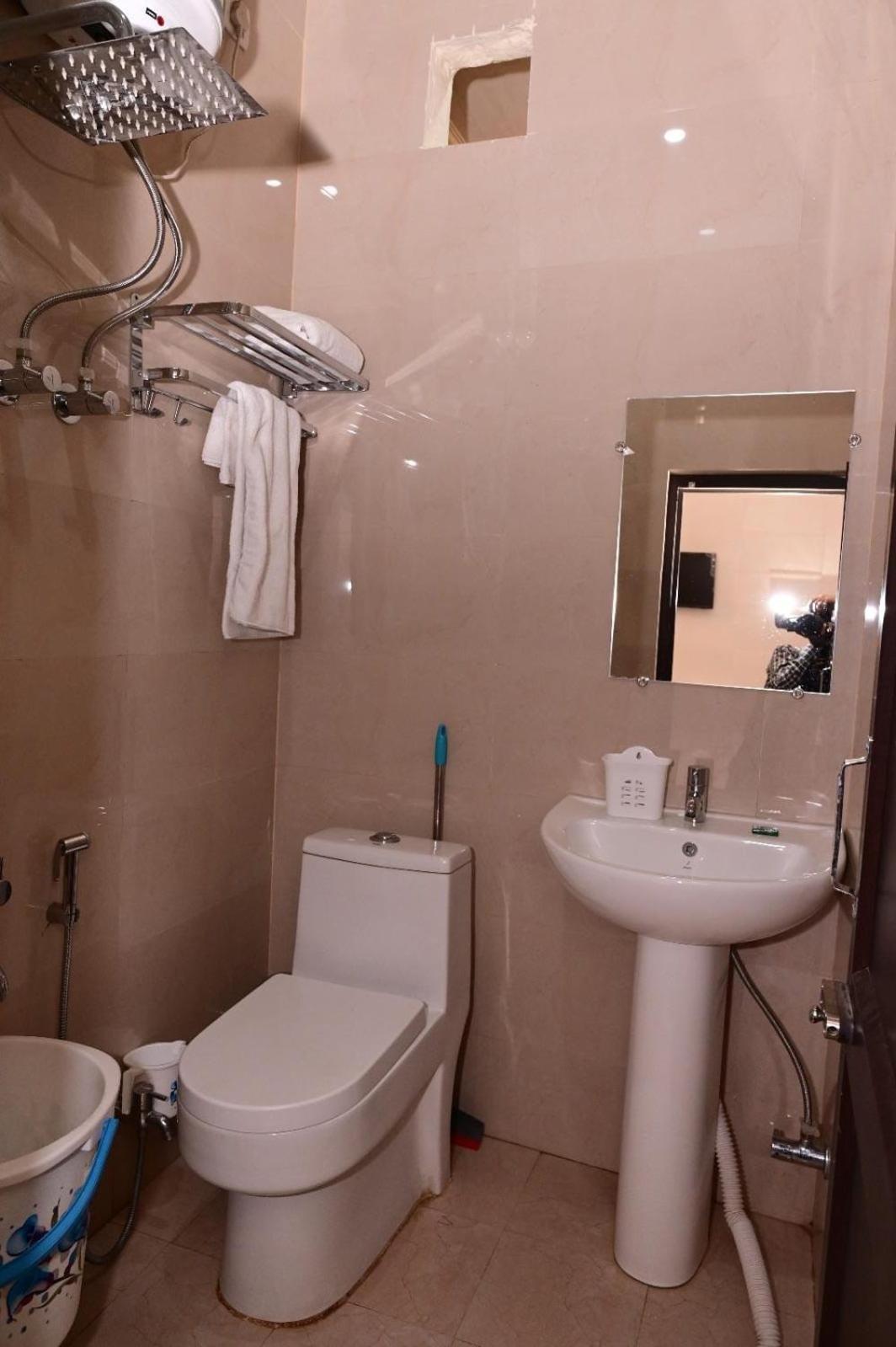 Guest house Shri Ram Lalla International