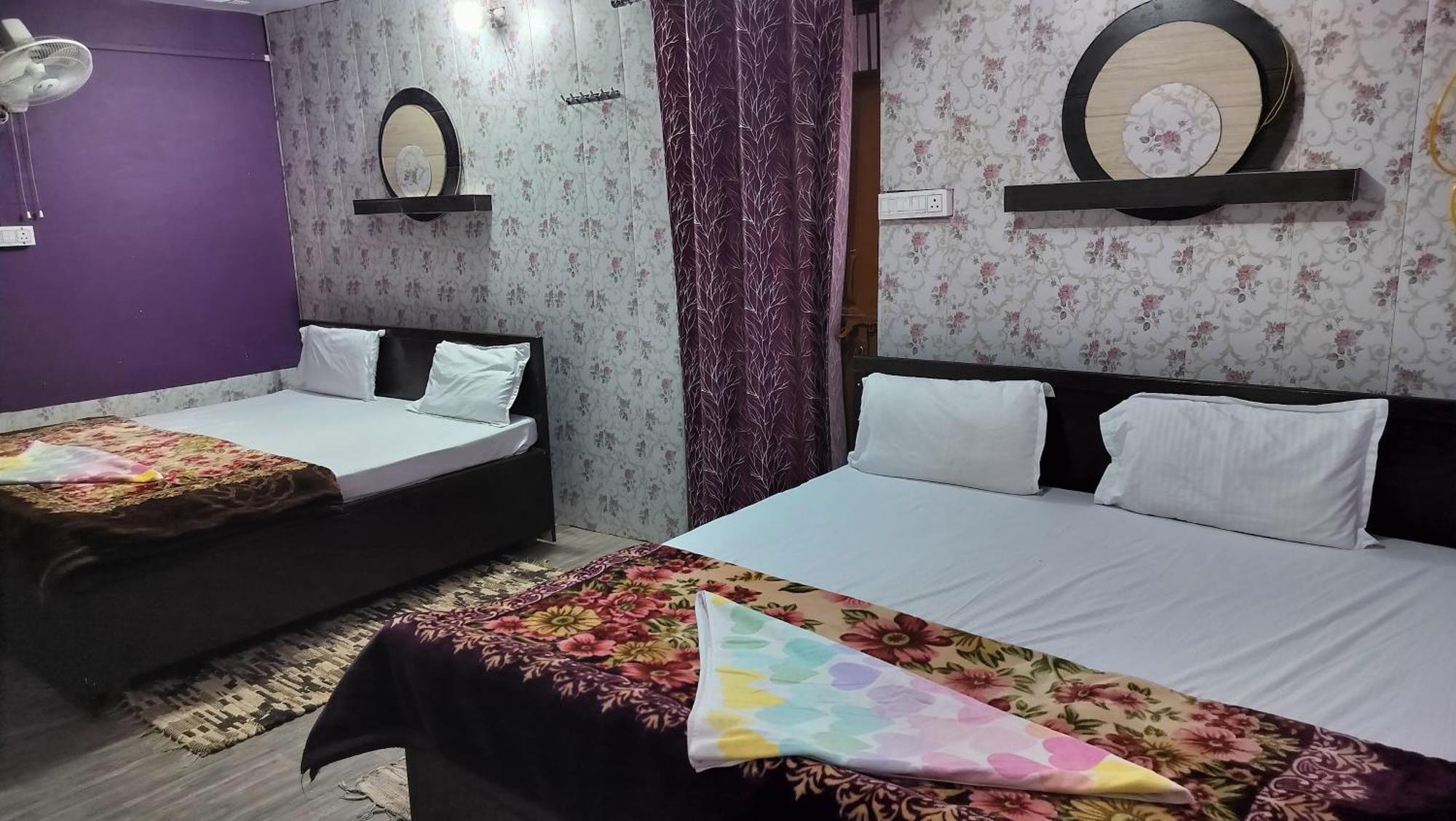 Parshuram Palace Guest house Ayodhya
