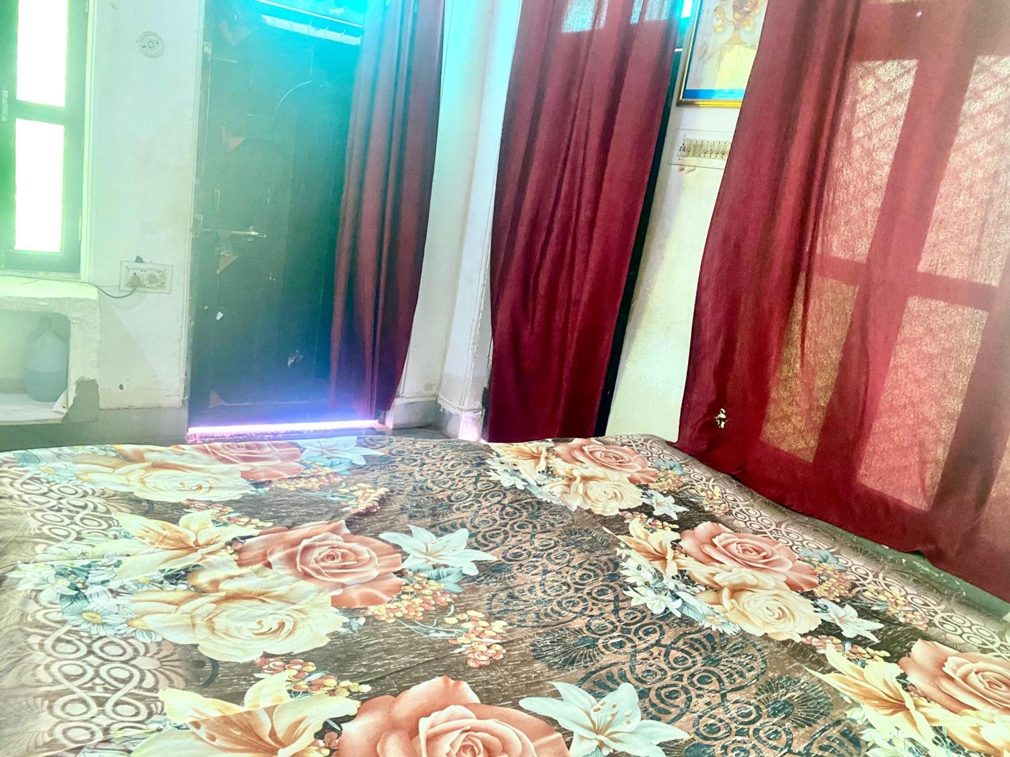 Shri Sr Sewa Sadan Homestay Ayodhya