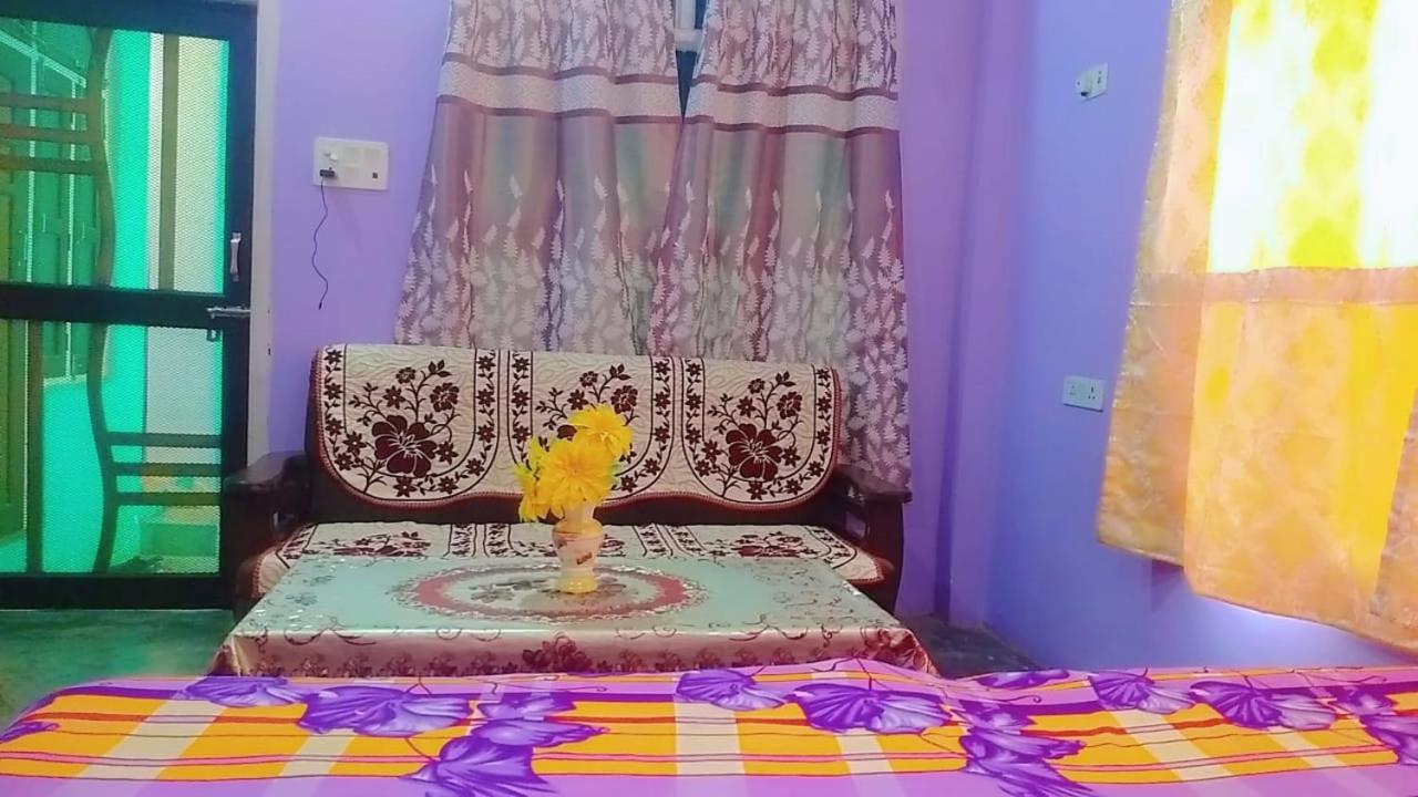 Swastik *