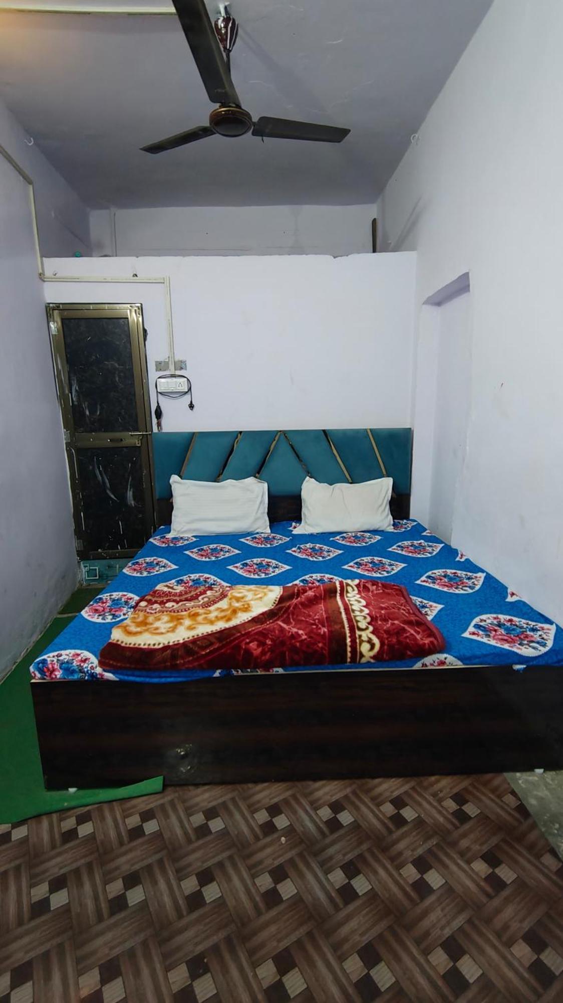 Aditya Homes Homestay