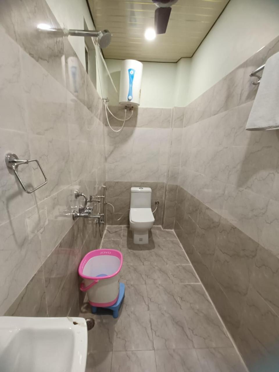 Hotel Keshav Kunj *