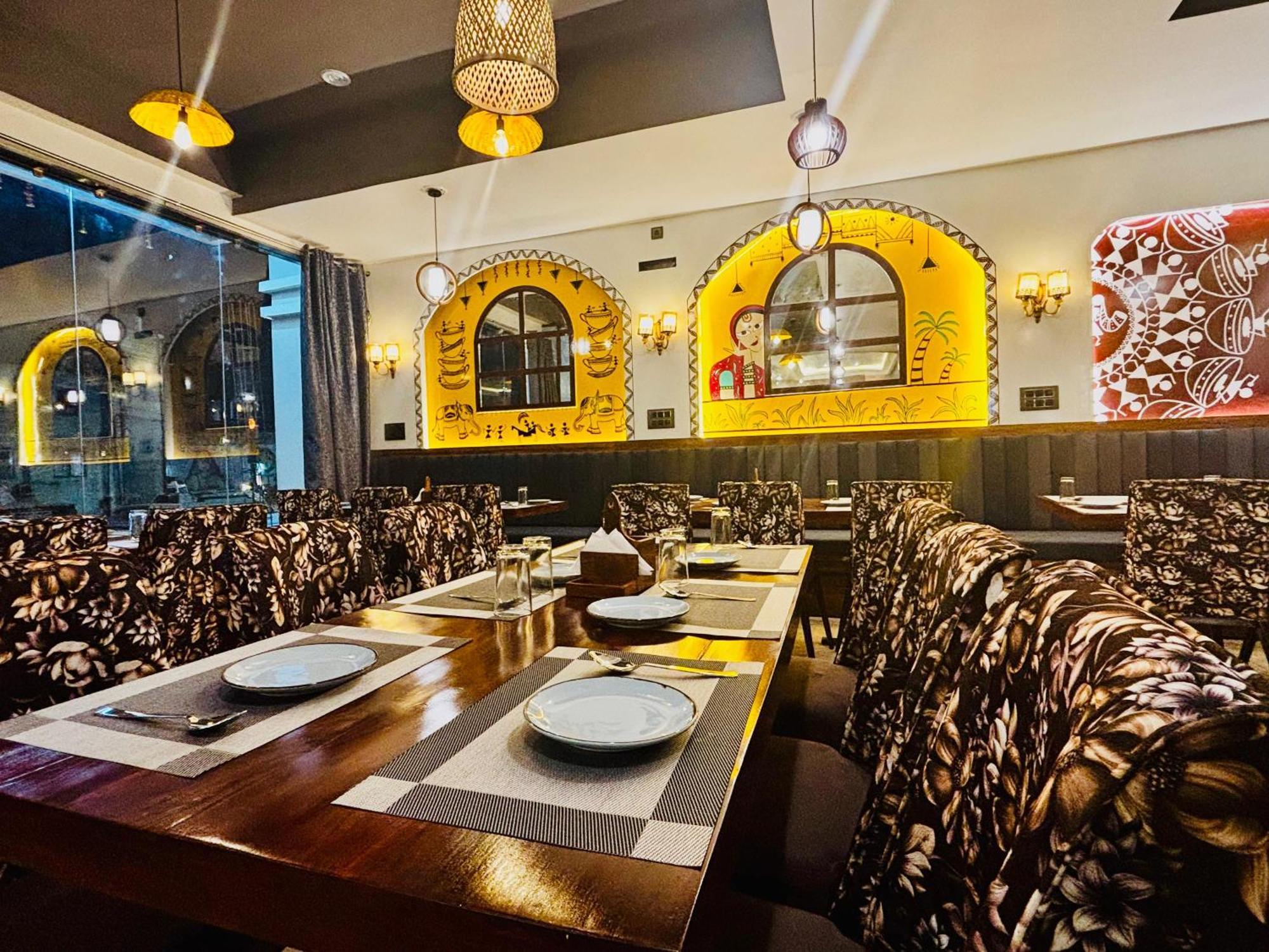 Arcadia Awadh Hotel