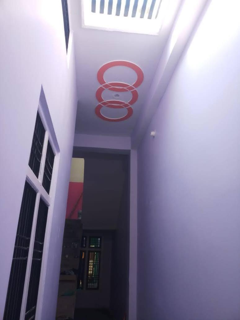 Swastik *