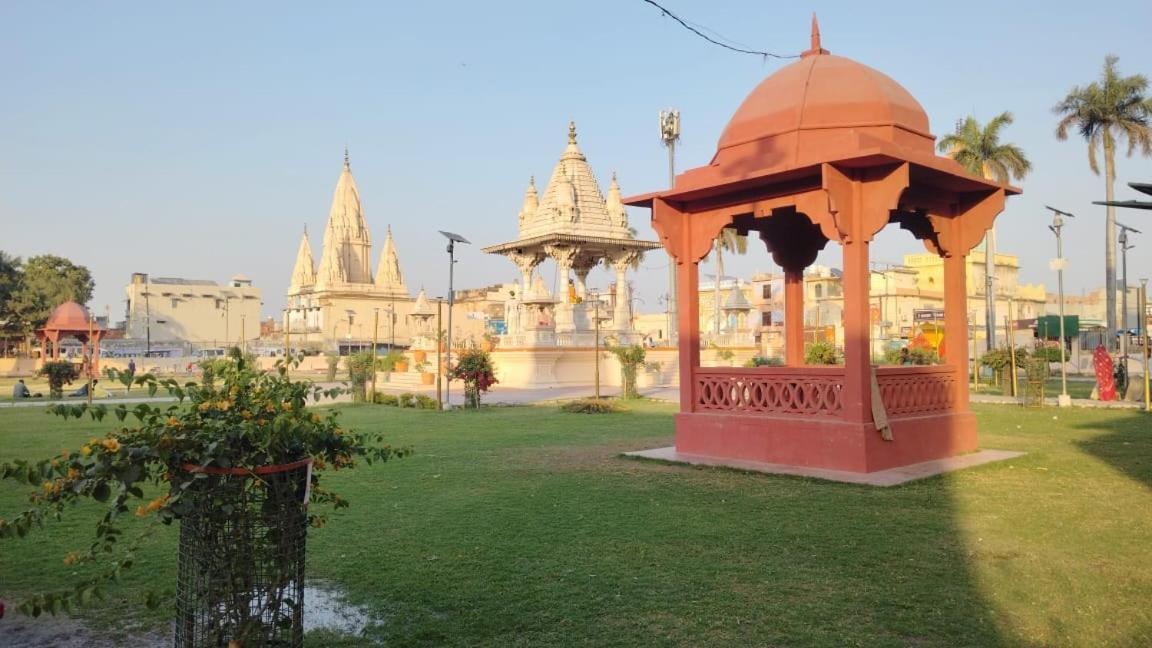 The Shyama - A Luxurious Near Ram Mandir 3*