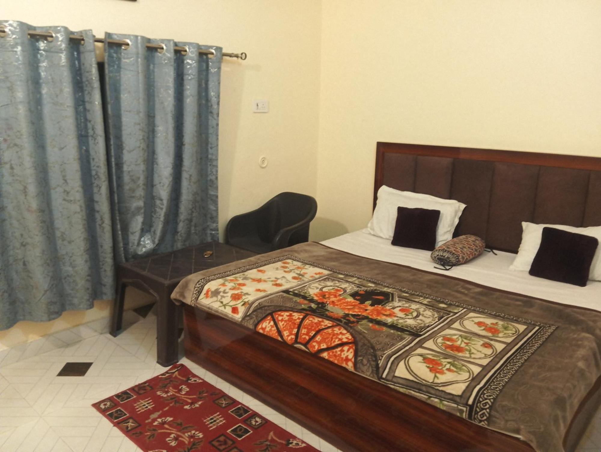 Shree Ram Lala Ramjanm Bhoomi Guest house Ayodhya