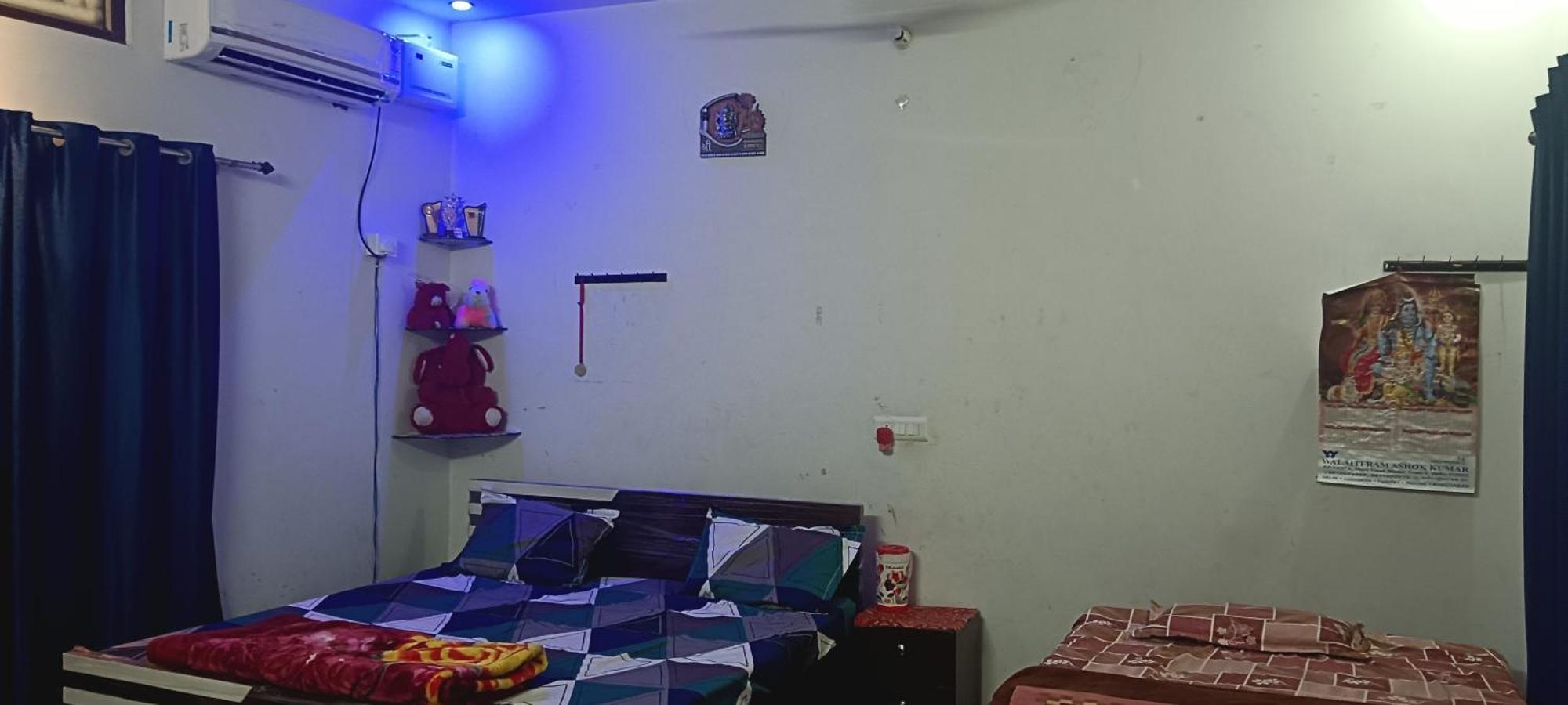 Homestay Yash *