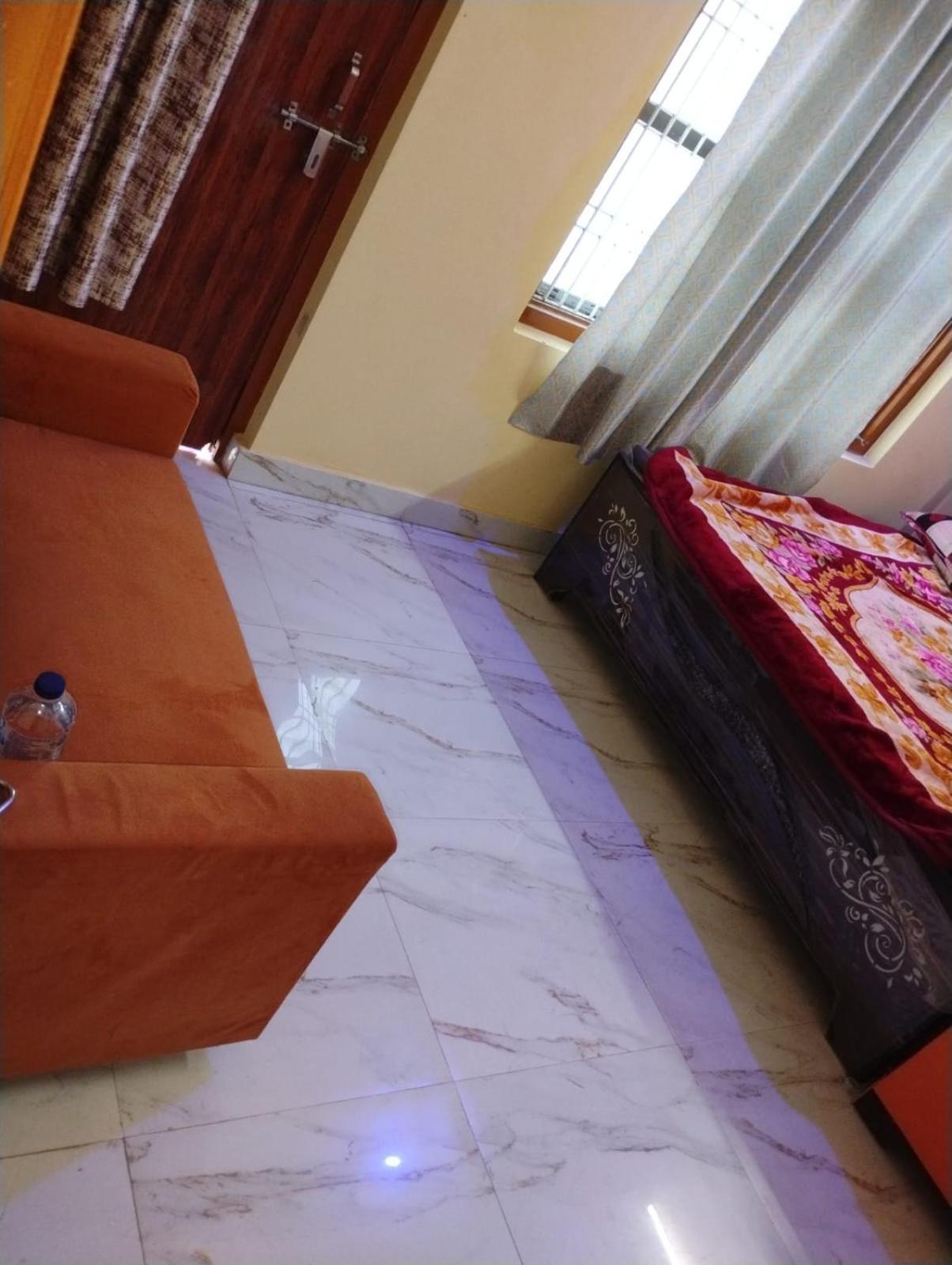 Geeta Teerth Guest house Ayodhya