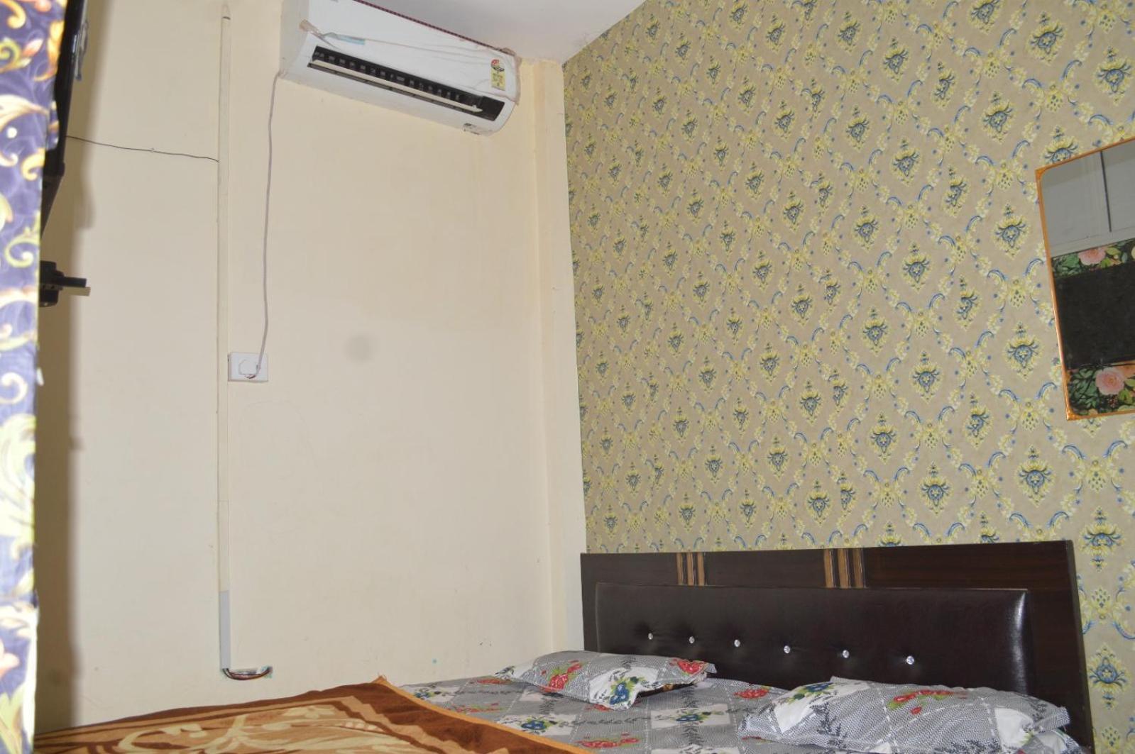 Dham Homestay