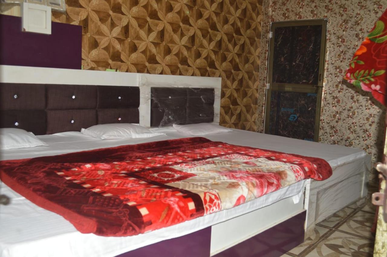 Homestay Dham *