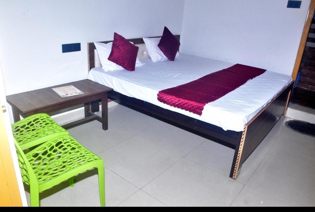 Hotel Veda 800 Meter Temple Distance *