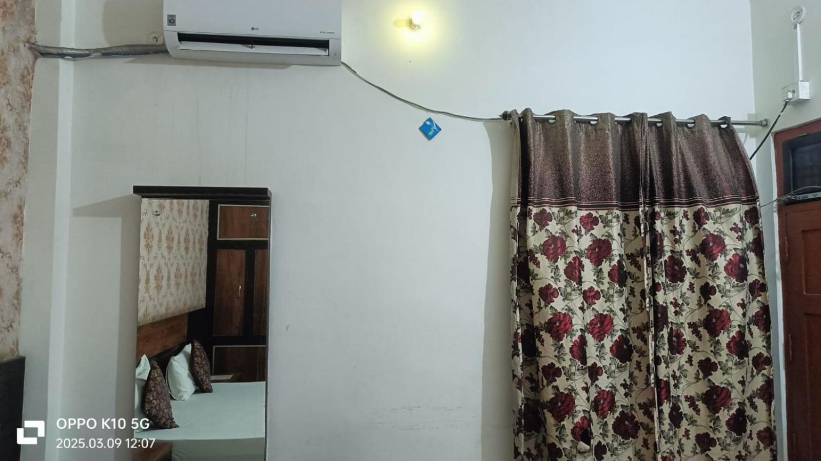 Nirmala Palace In 600 Mitr Ram Mandir Ayodhya