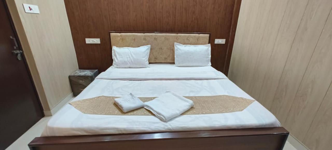 Shakuntalam Hotel Ayodhya