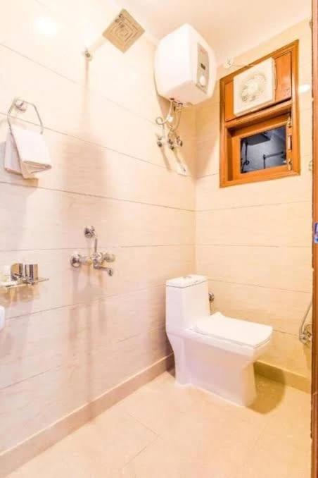 Hotel The Param- 750 Meters From Ram Mandir Ayodhya 3*