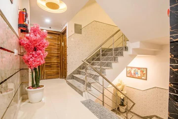 Hotel The Param- 750 Meters From Ram Mandir Ayodhya Hotel 3*