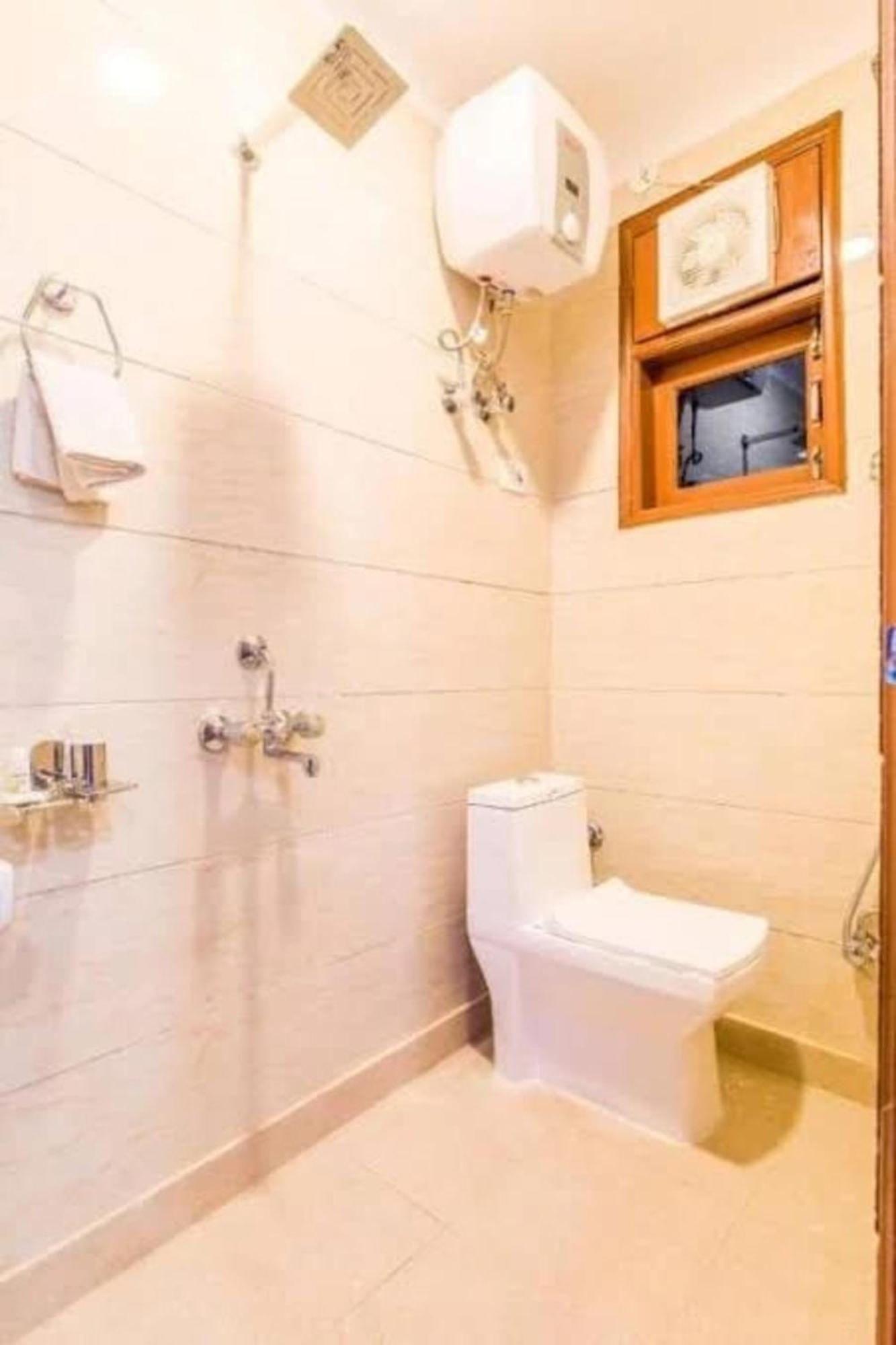 Hotel The Param- 750 Meters From Ram Mandir Ayodhya Hotel 3*