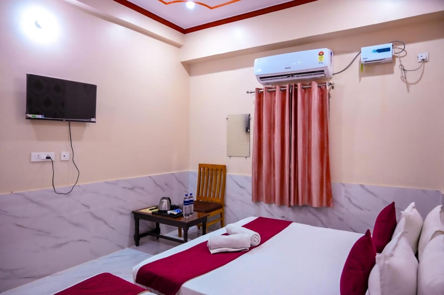 Hotel Hotel The Param- 750 Meters From Ram Mandir Ayodhya Ayodhya
