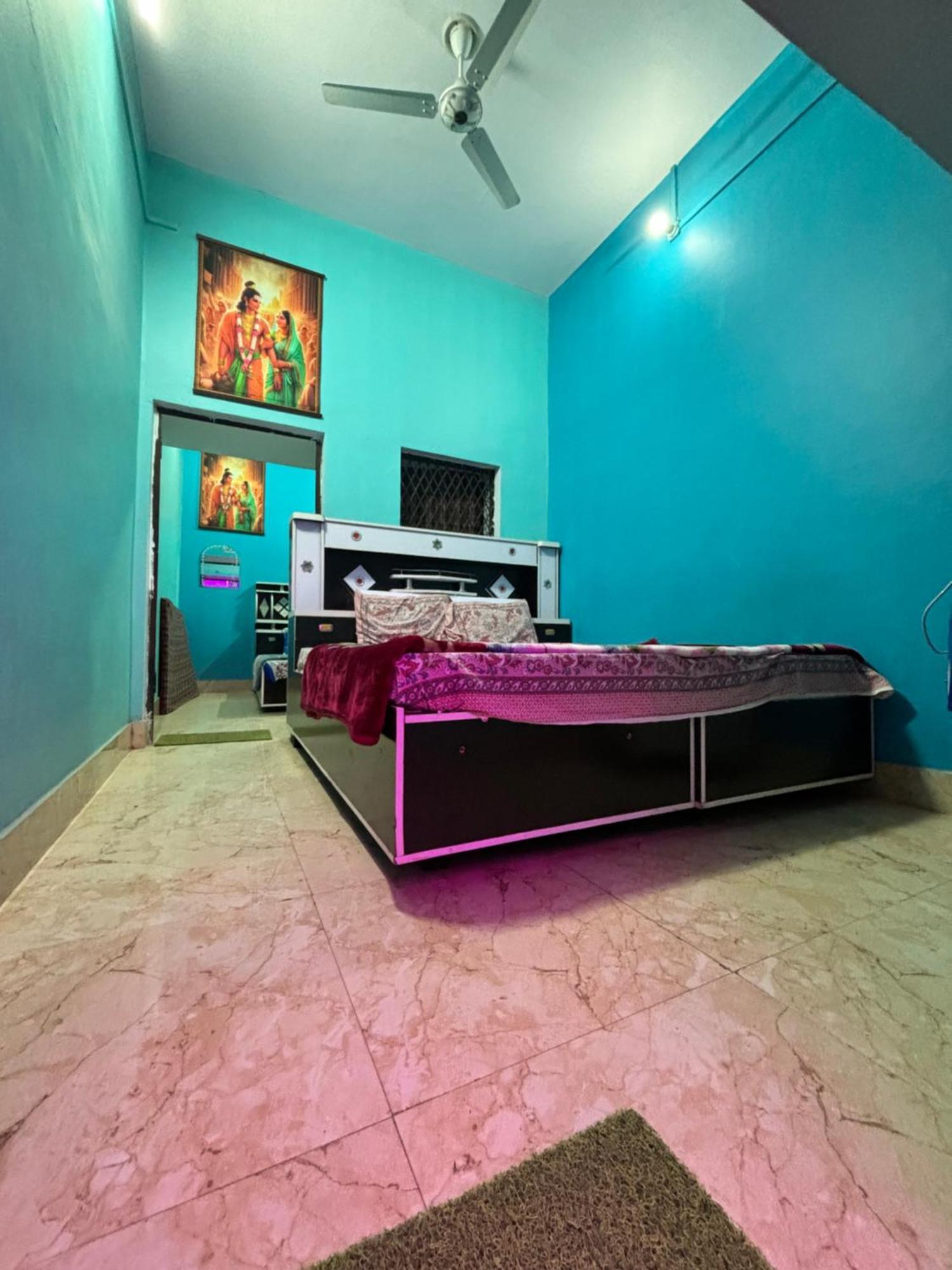 Homestay Kishori Ram 500m Railway And Ram Mandir Ayodhya
