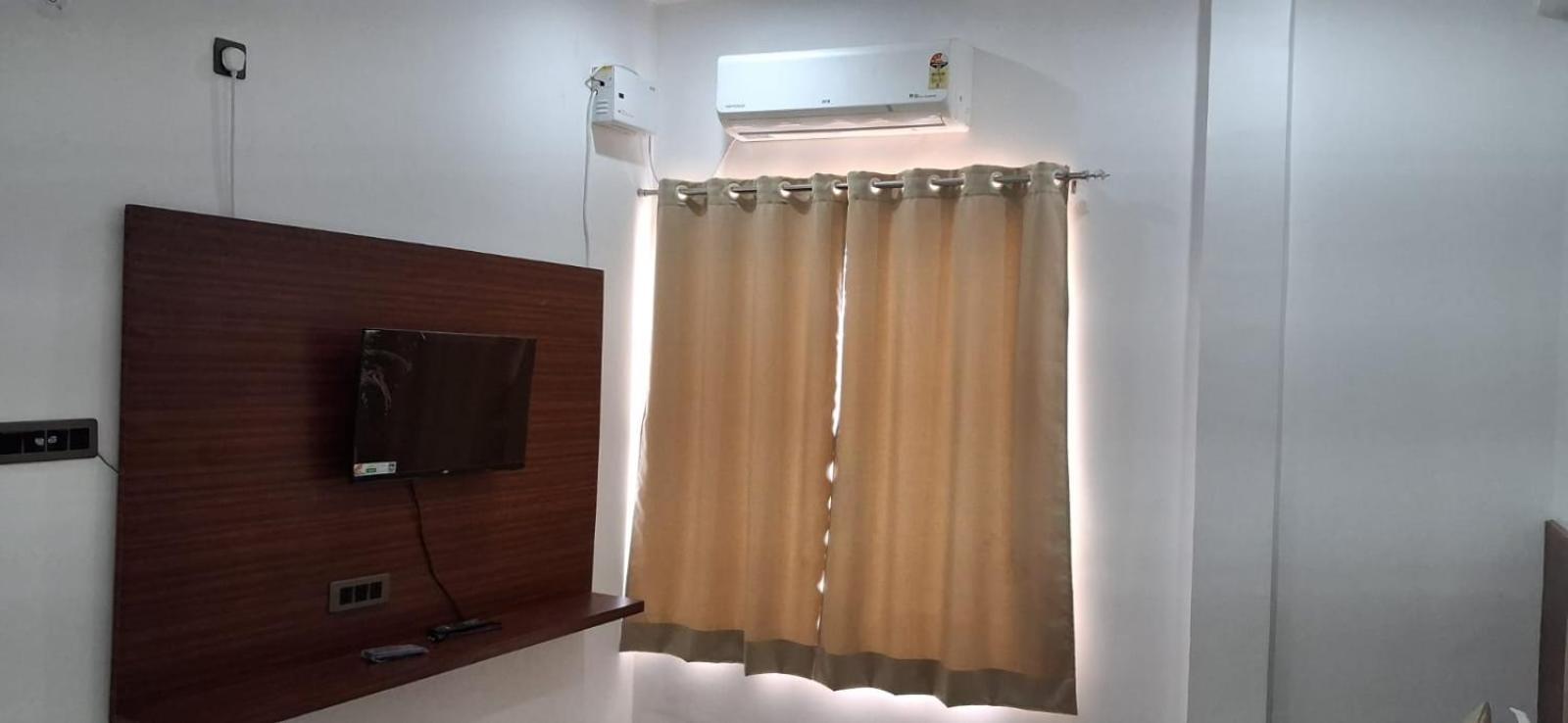 Homestay Sri Bageswar Palace *