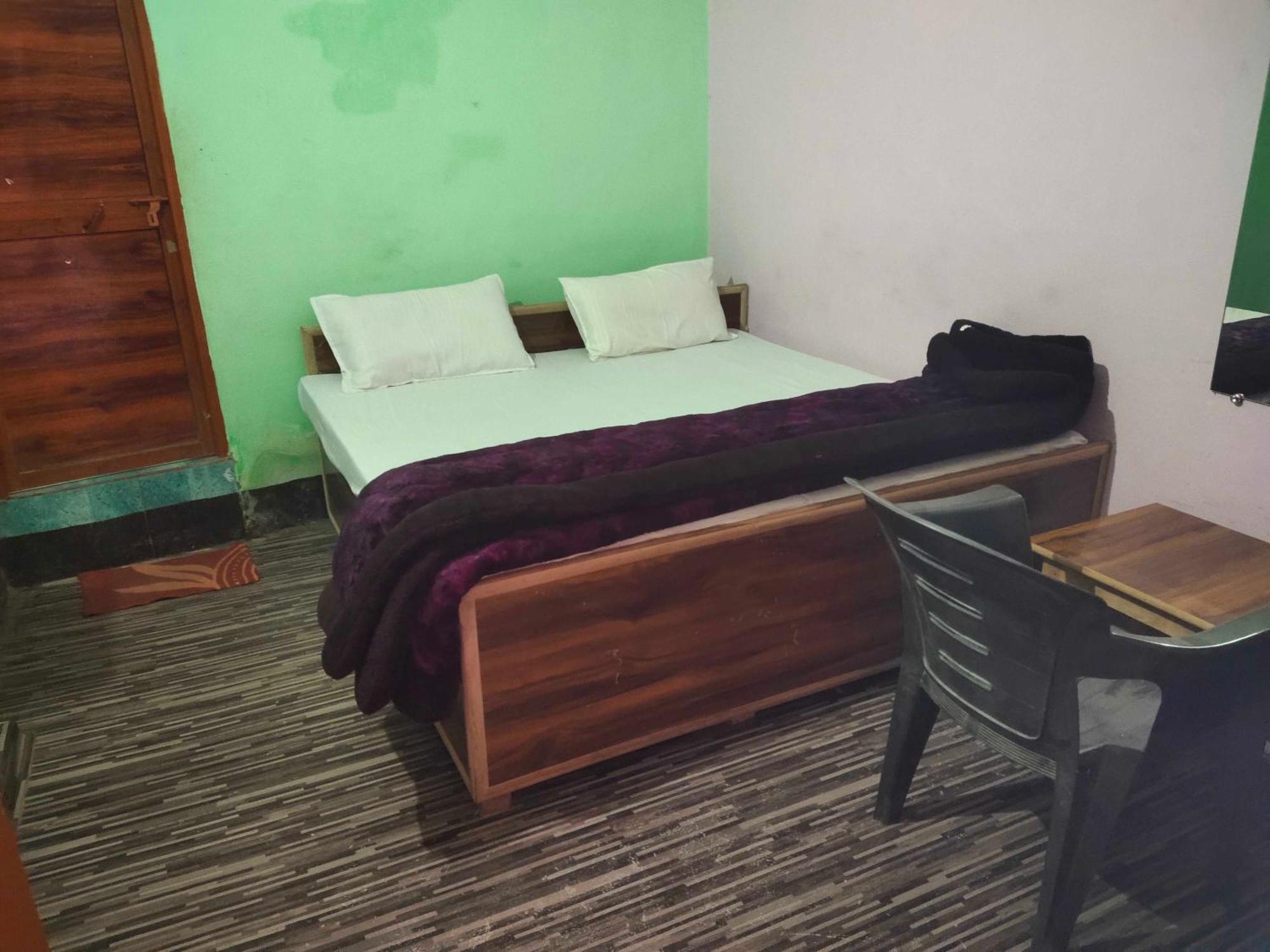 O Shree Balaji Hotel Ayodhya