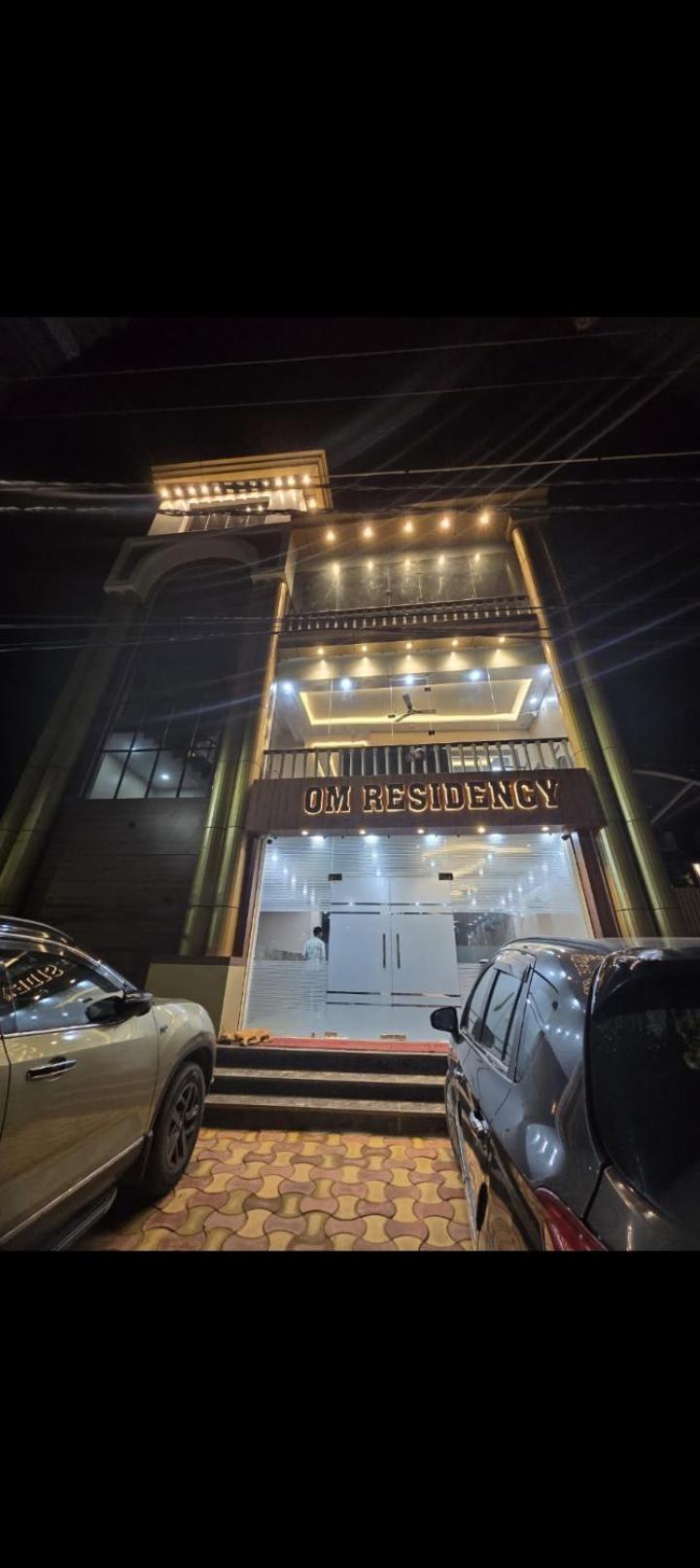 Hotel Vega & Restro Ayodhya