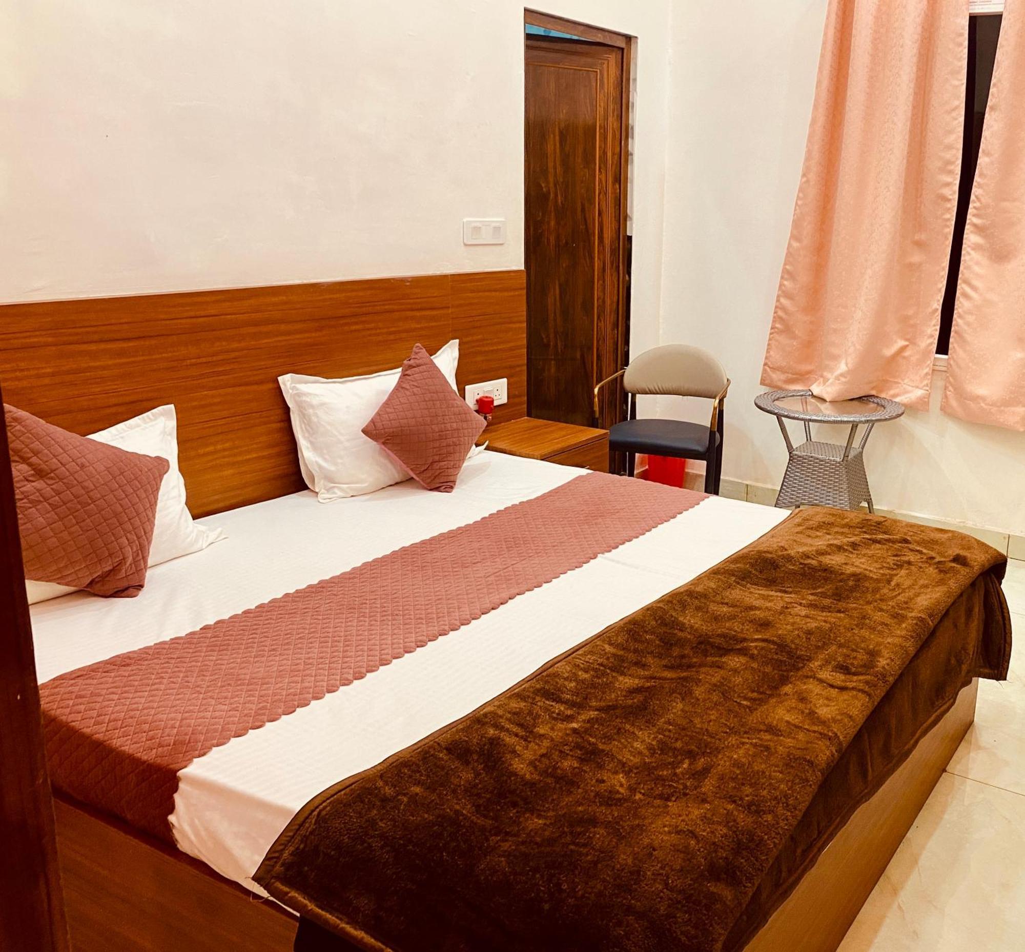 Vishnupriya Ayodhya