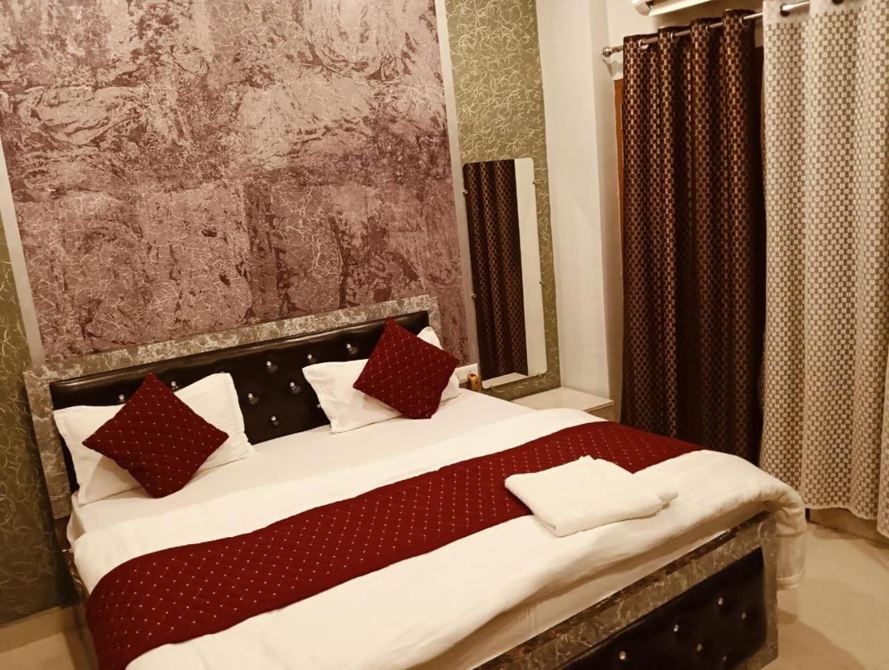 Hotel O Suryavanshi Palace 3*