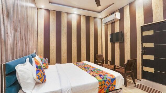 Hotel Premium Ramayan Rated And Luxury In Ayodhaya 3*