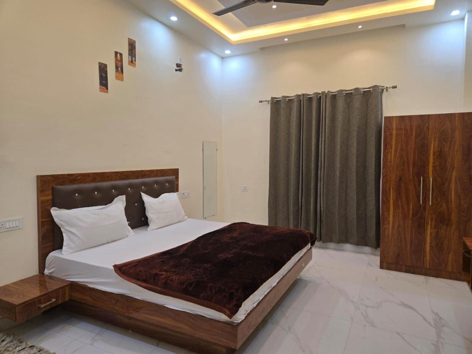 Hotel O Kailsaha Palace Faizabad