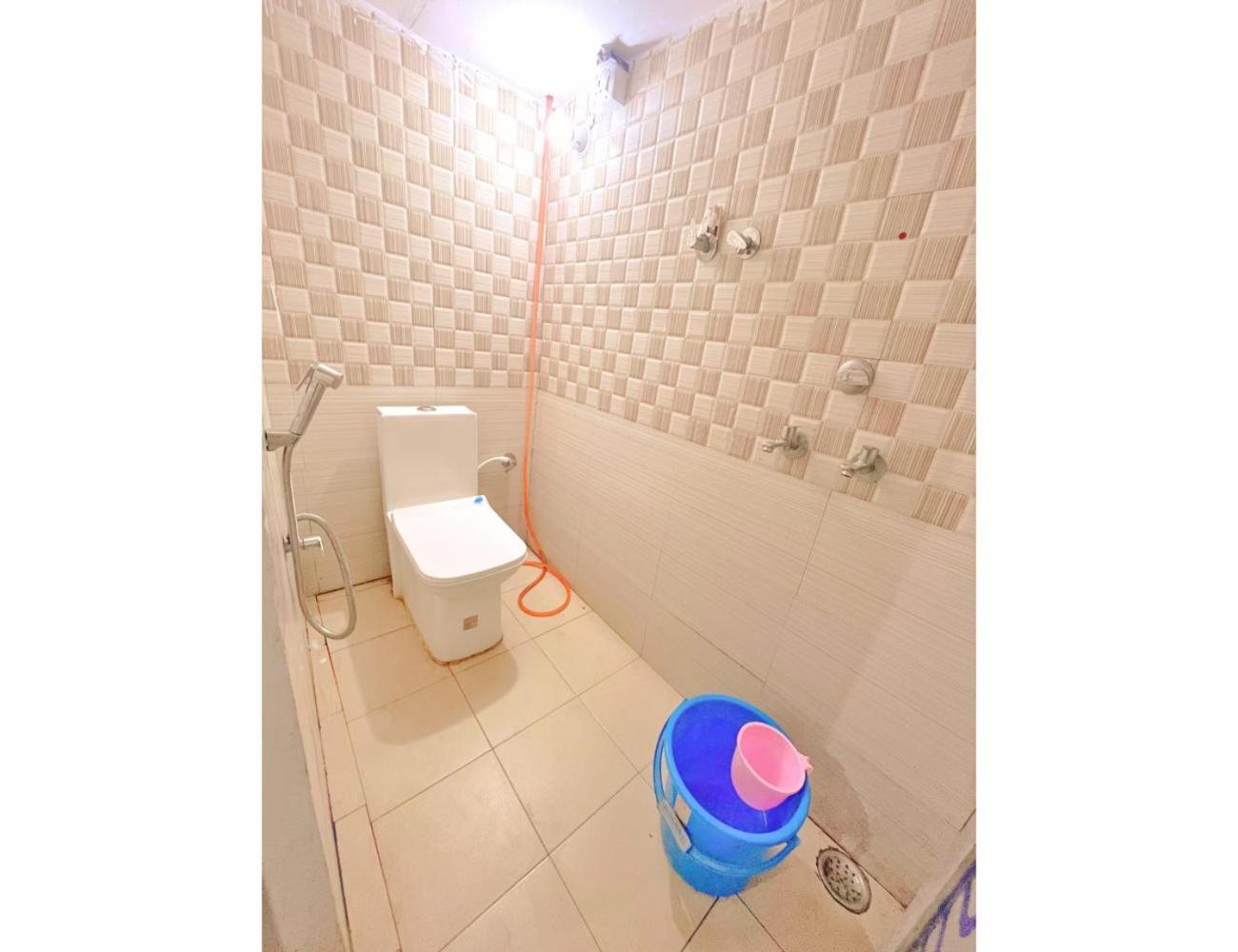 Homestay Krishna Cottage, *