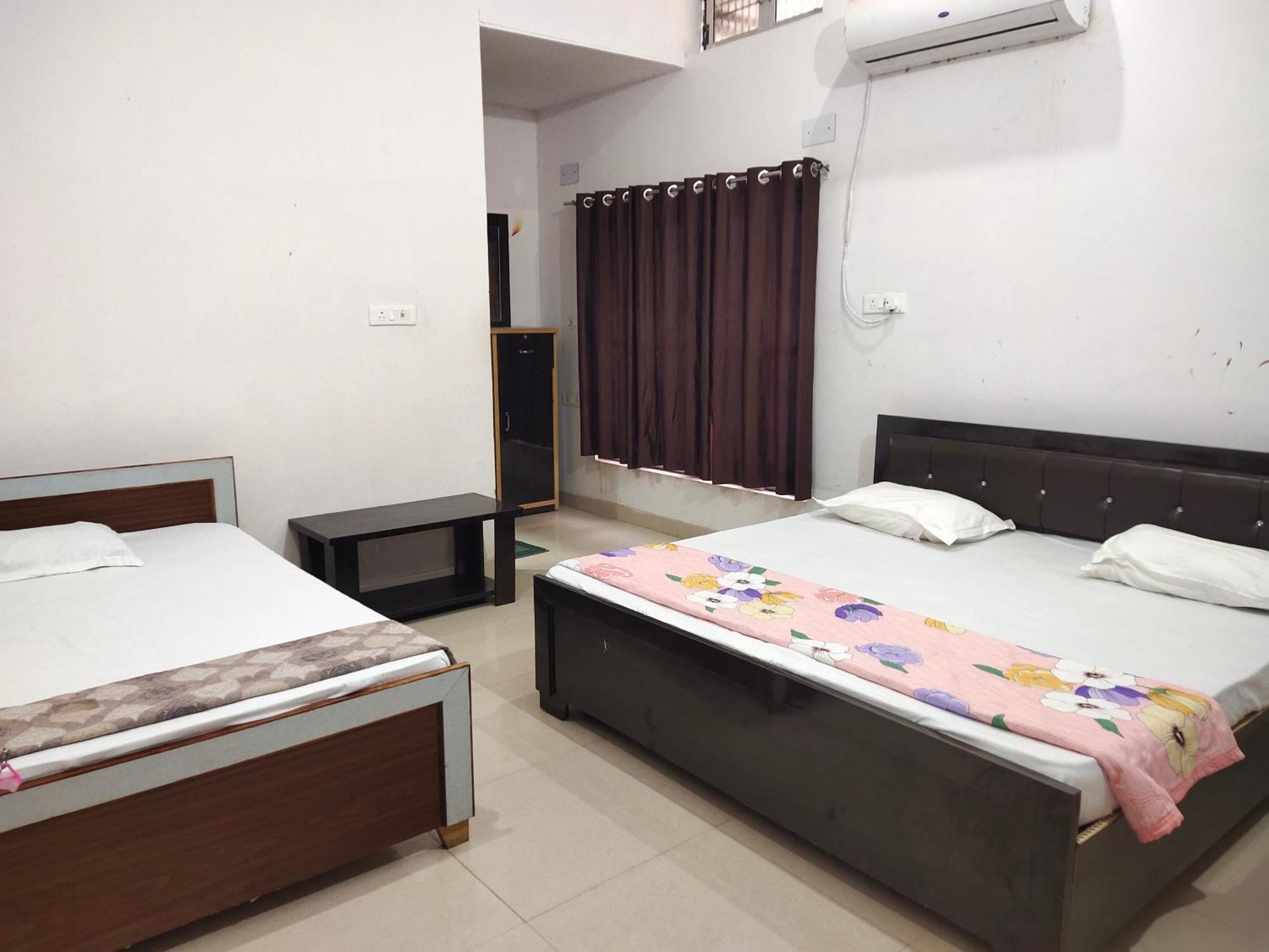 Homestay Gayatri Sadan Ayodhya