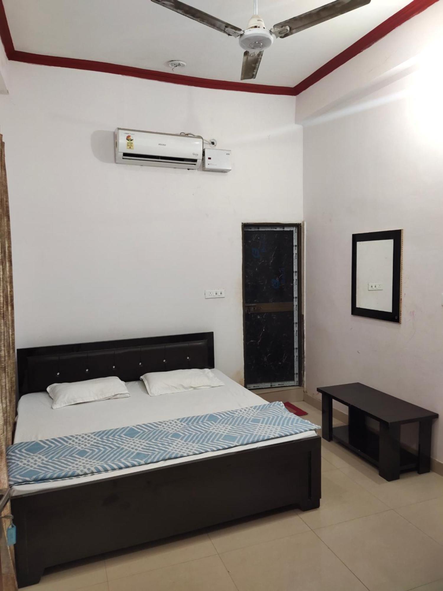 Gayatri Sadan Homestay Ayodhya