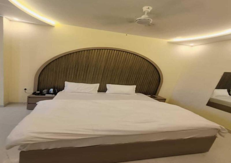 Hotel R.raghavam