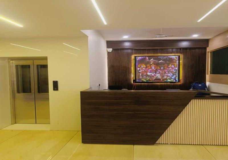 R.raghavam Hotel *