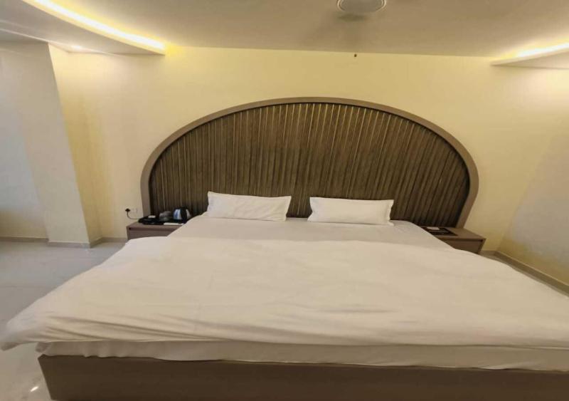 Hotel R.raghavam Ayodhya