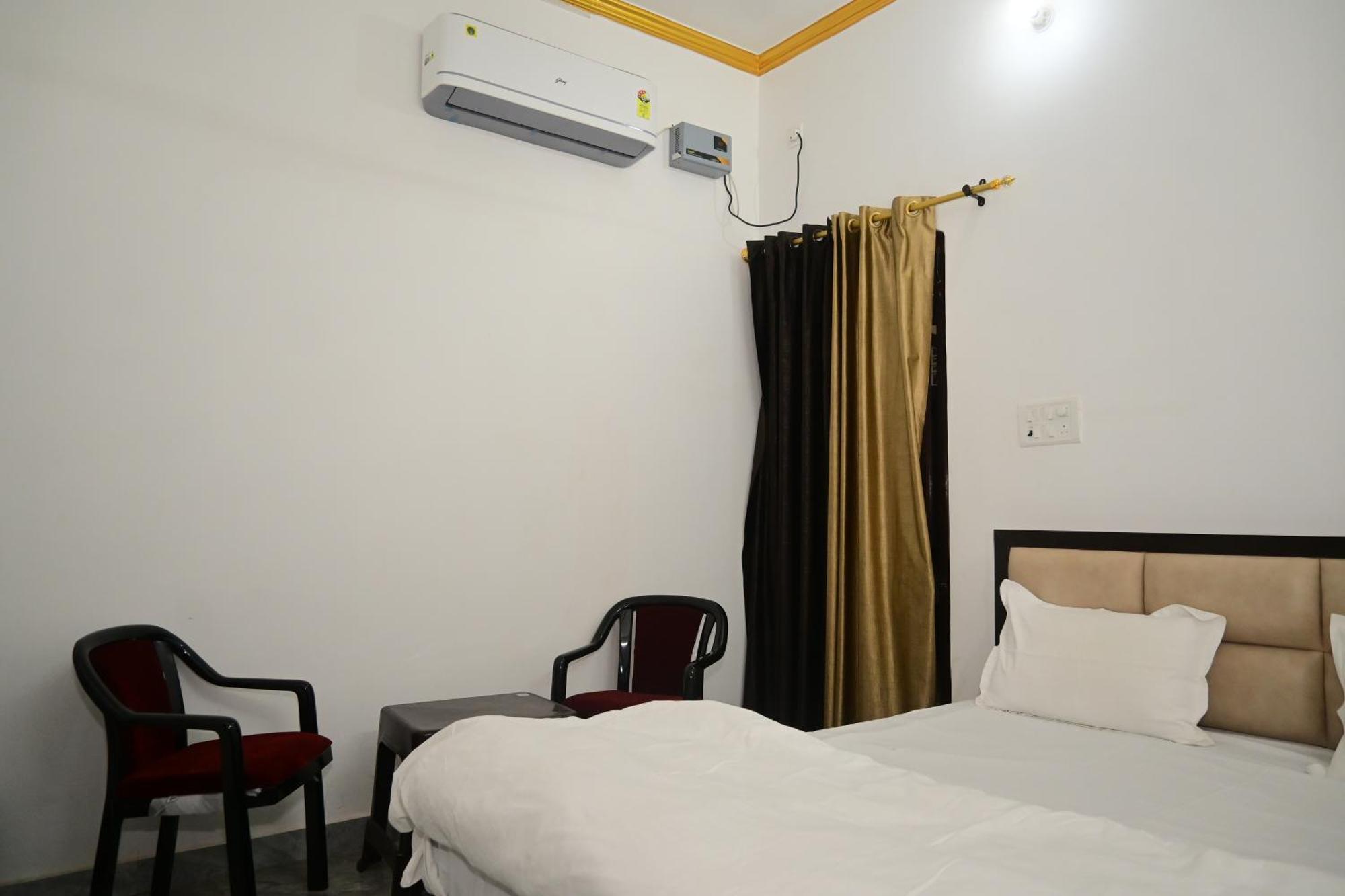 Shri Narayanam And Guest house