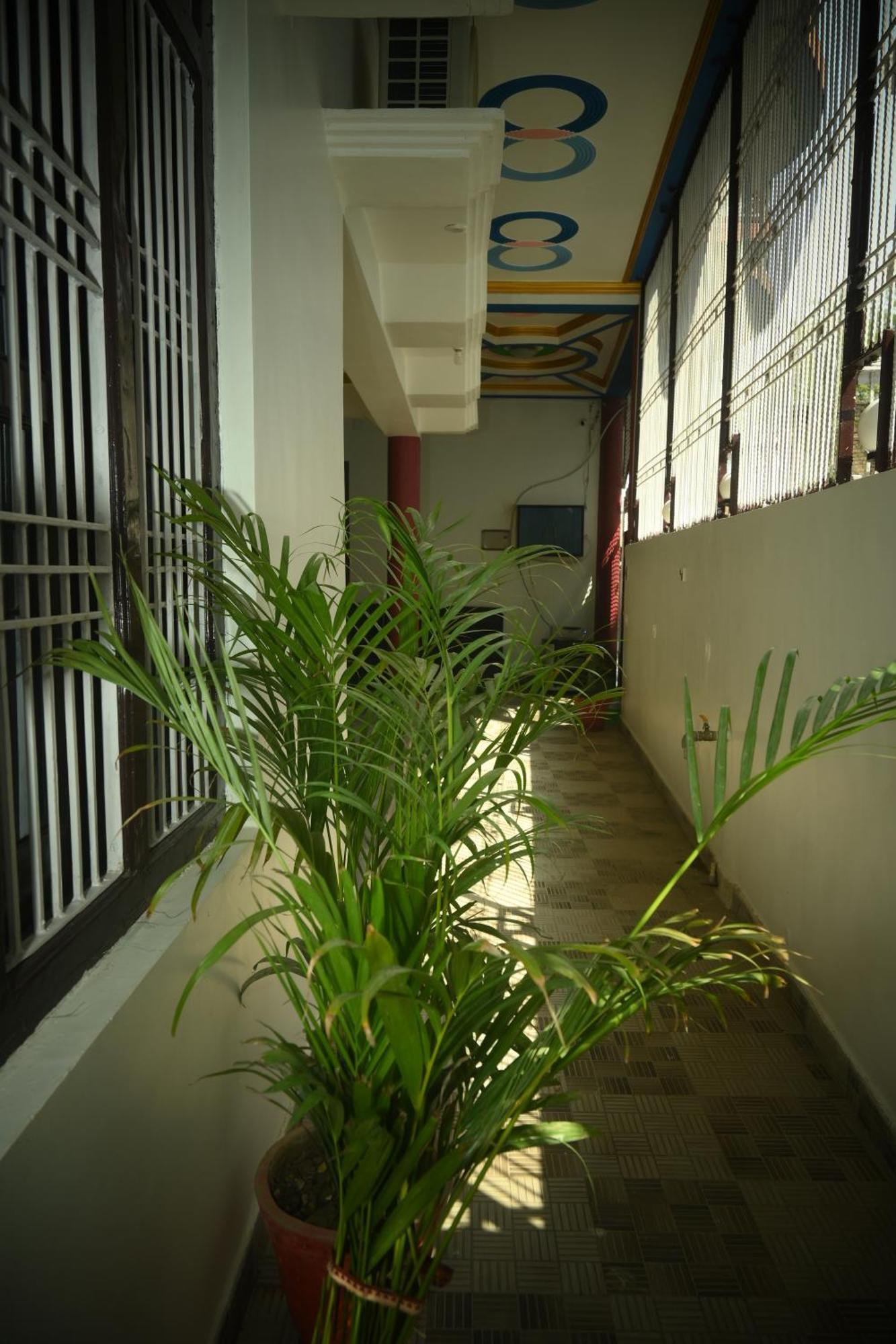 Shri Narayanam And Guest house *