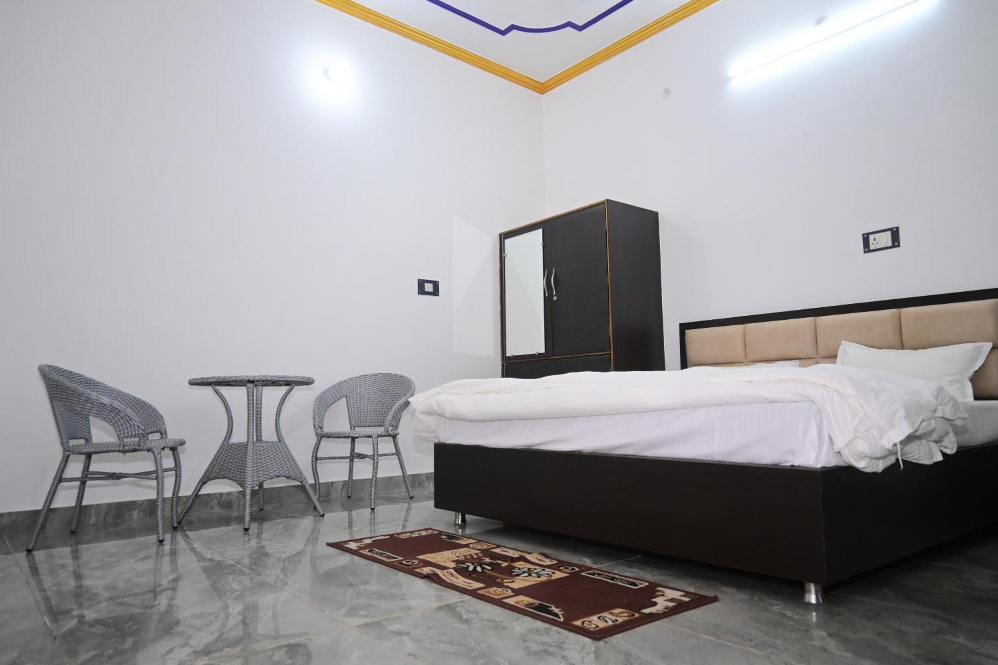 Guest house Shri Narayanam And Ayodhya