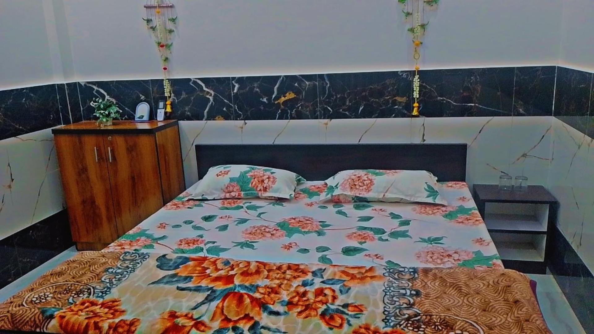 Of Lord Rama 10 Min Walking Distance From Ram Mandir *