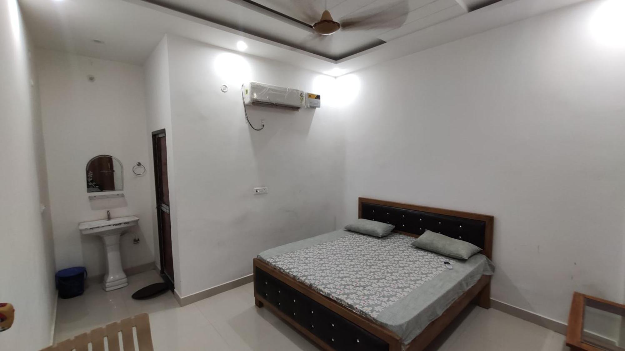 Ldm Yatri Niwas Guest house Ayodhya