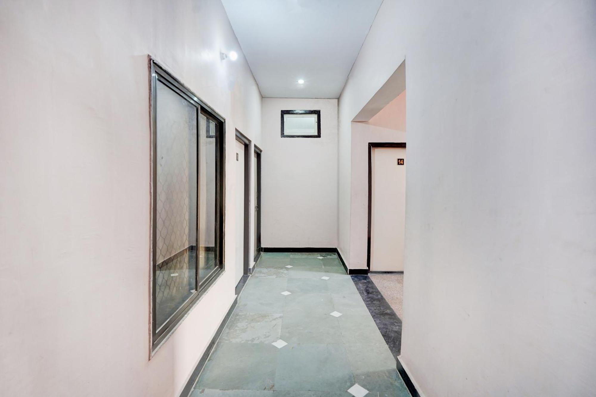 O Ramdut Palace 3* Faizabad