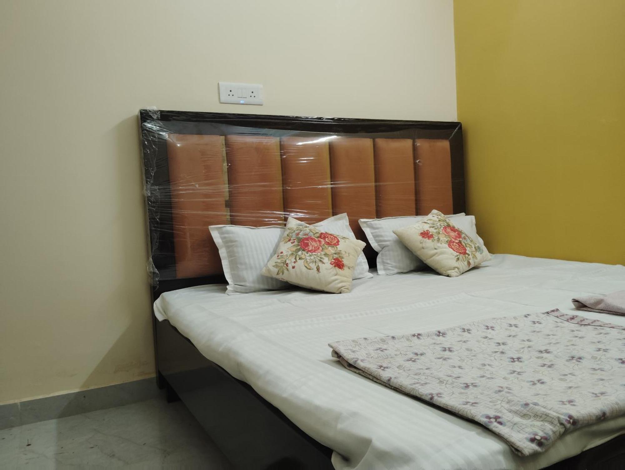Homestay Om Sadan