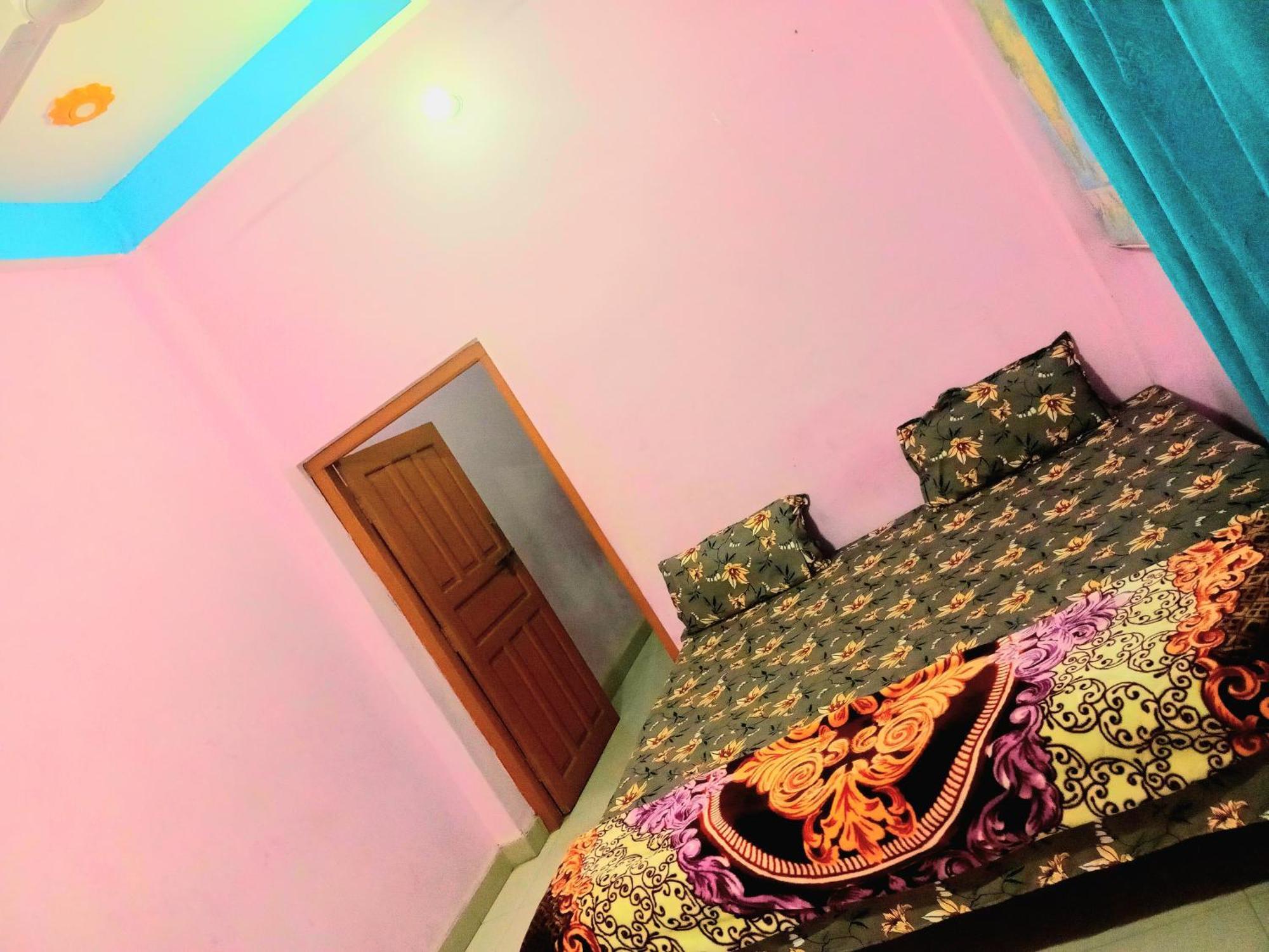 Prakhar Homestay Ayodhya
