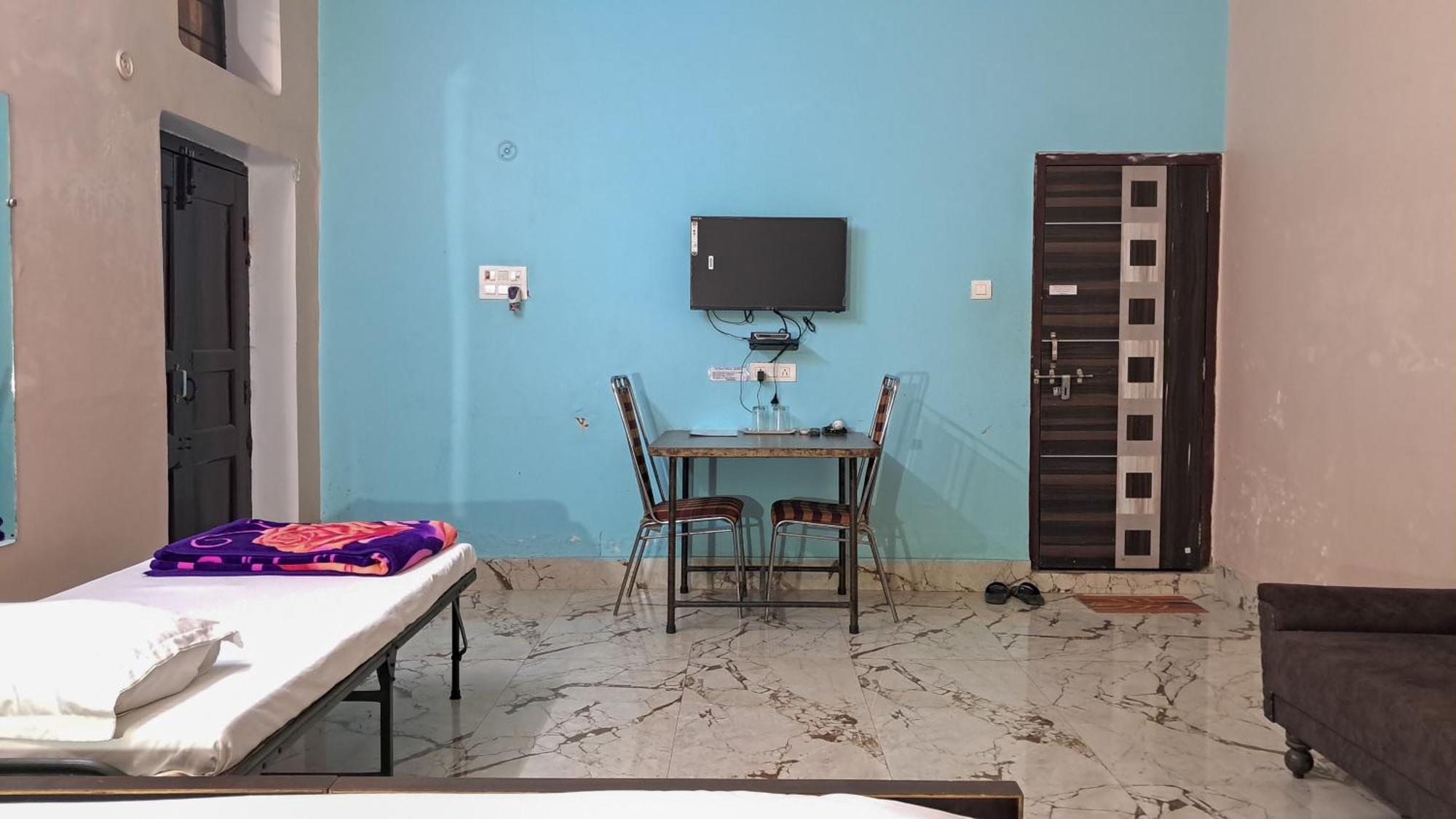Ld Guest House, 3*
