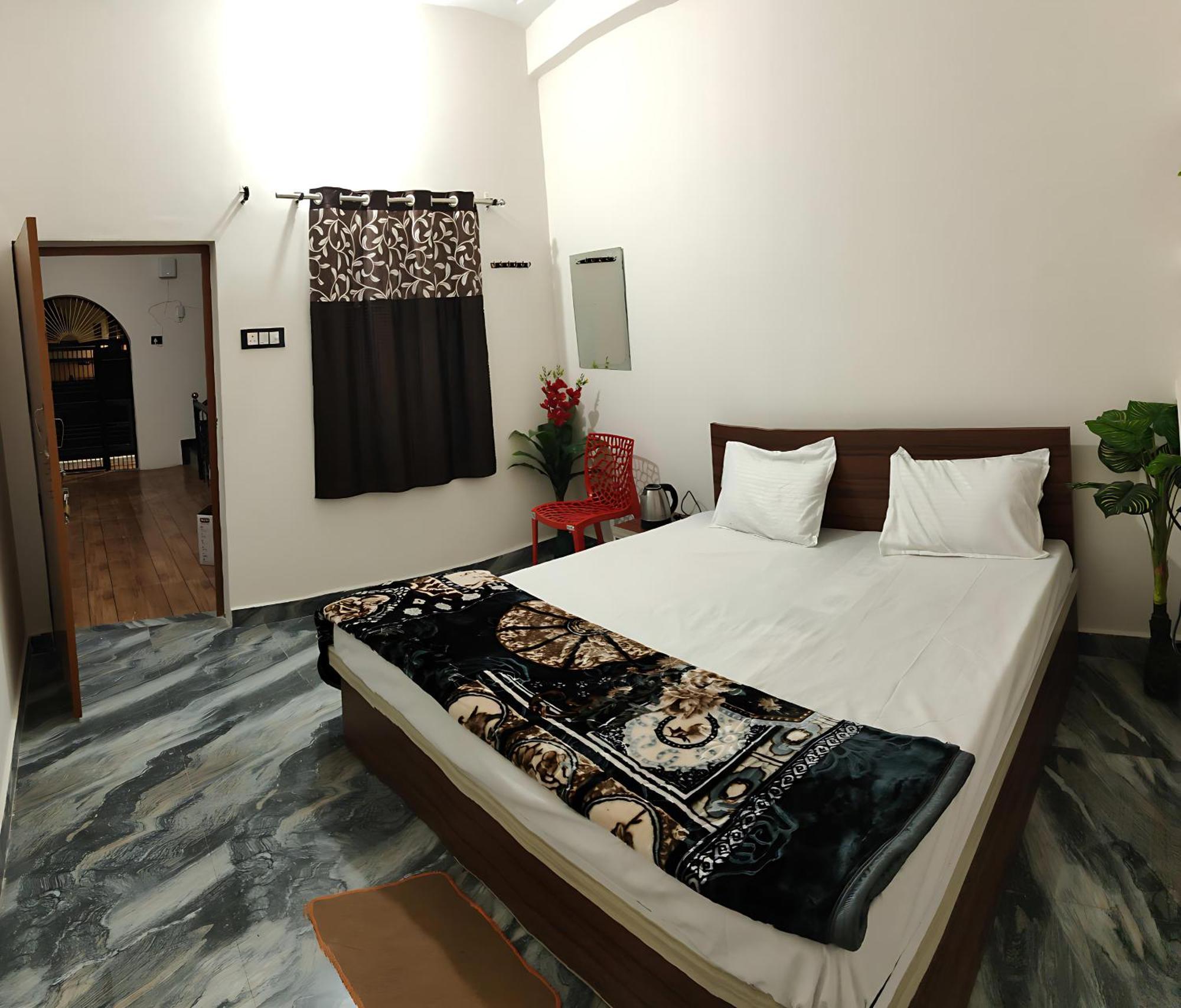 Guest house Shraddha A Luxury In
