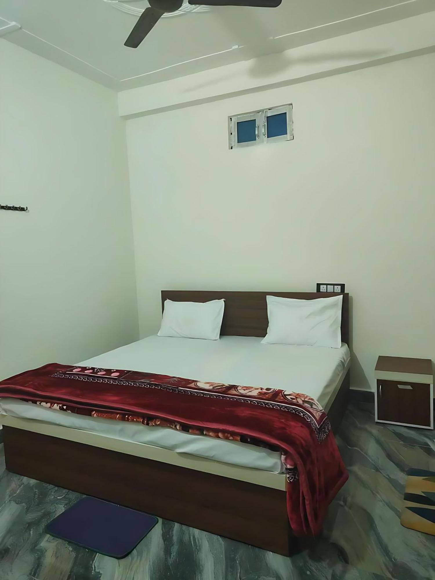 Shraddha A Luxury In Guest house Ayodhya