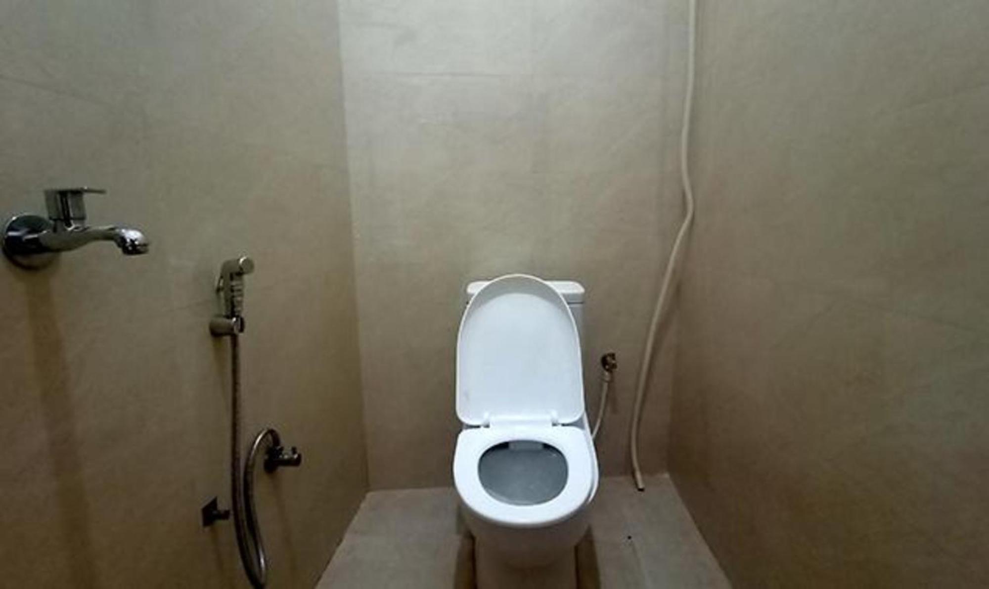 Guest house Fabexpress Awadh Royal